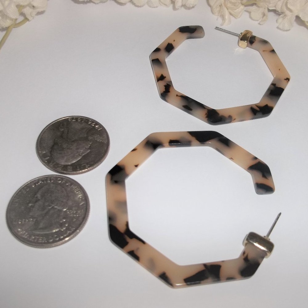 Statement Hoop Earring Resin Tortoise Shell Style… - image 4